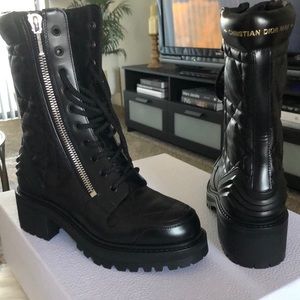 Dior D- Leader Ankle Boot, Black Quilted Cannage Calfskin Size 36,5